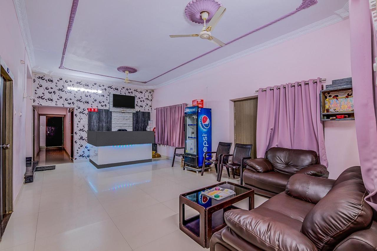 Oyo 8929 Stay Siddhartha Residency Jalāripeta المظهر الخارجي الصورة